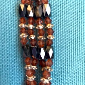 Necklace- magnetic- versatile- bracelet